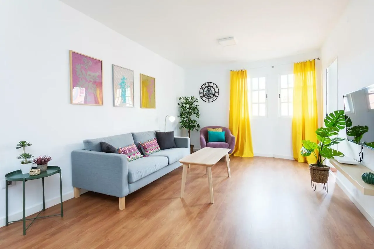 Home2Book Design Apart Santa Cruz Center Spain