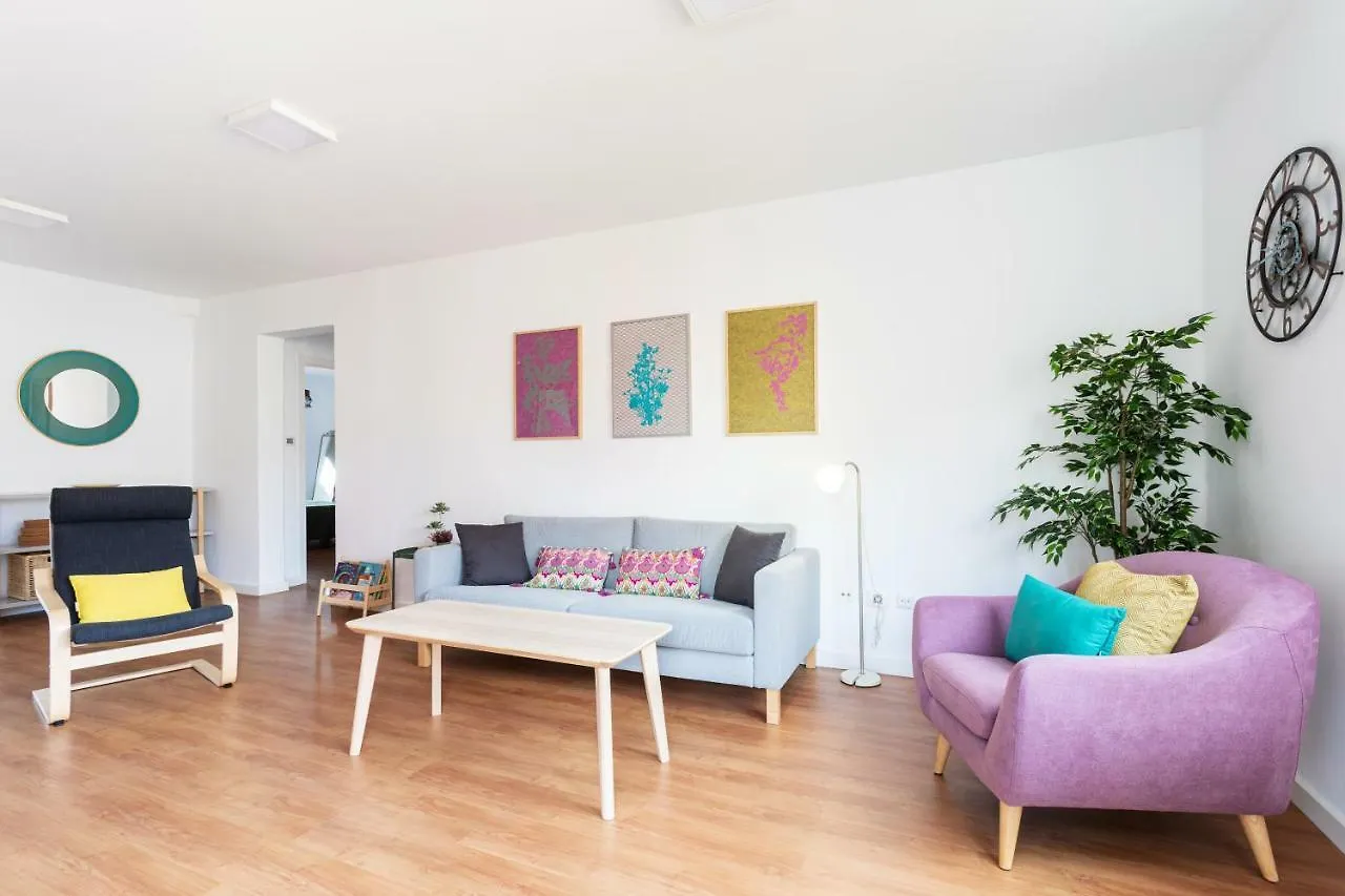 Apartment Home2Book Design Apart Santa Cruz Center Spain